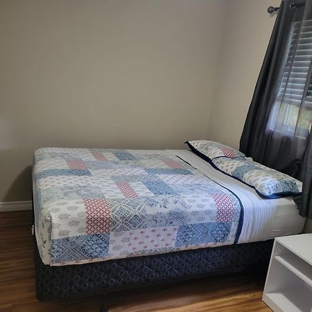 Comfy Rooms Stay - Unit 1 Kingston Bagian luar foto