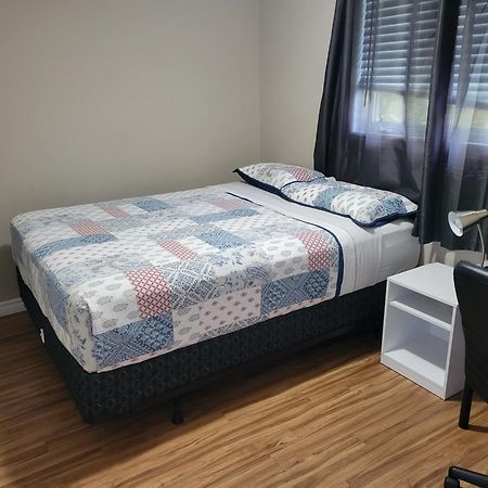 Comfy Rooms Stay - Unit 1 Kingston Bagian luar foto