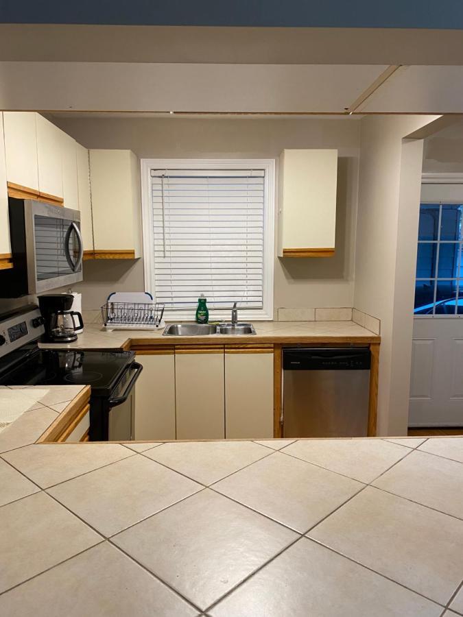 Comfy Rooms Stay - Unit 1 Kingston Bagian luar foto