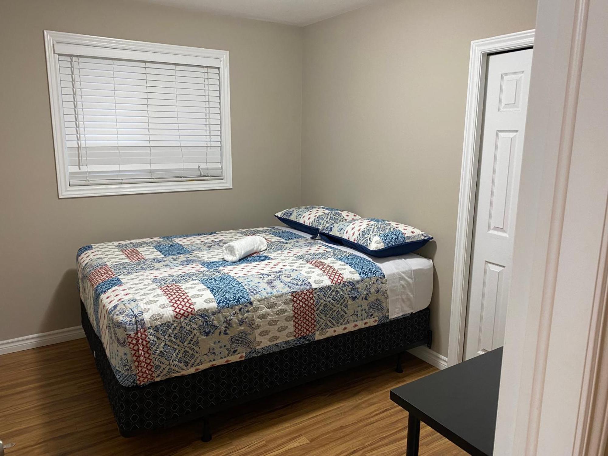 Comfy Rooms Stay - Unit 1 Kingston Bagian luar foto
